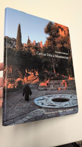 Portada del libro de Cercar Déu a Montserrat
