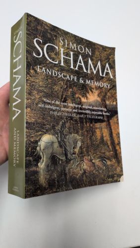 Portada del libro de LANDSCAPE AND MEMORY