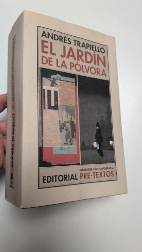Portada del libro de  El jardín de la pólvora