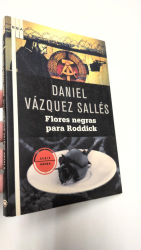 Portada del libro de Flores negras para Roddick
