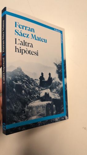Portada del libro de L'altra hipòtesi
