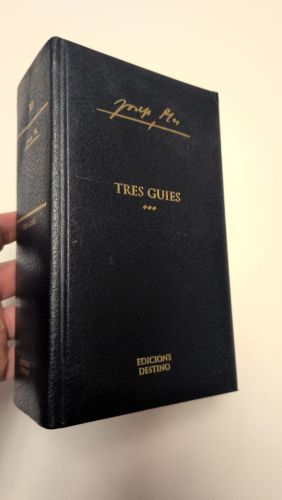 Portada del libro de Tres guies