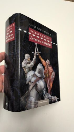 Portada del libro de Tormenta de espadas