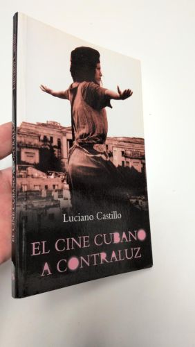 Portada del libro de El cine cubano a contraluz