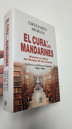 Portada del llibre de El cura y los mandarines 