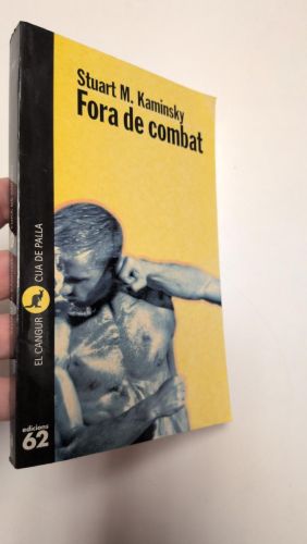 Portada del llibre de Fora de combat (Cua de palla, 203)