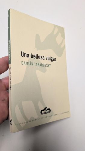 Portada del libro de Una belleza vulgar
